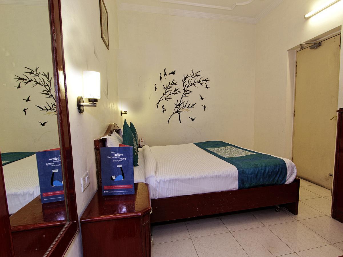 Oyo 4104 Surya Villa 浦那 外观 照片