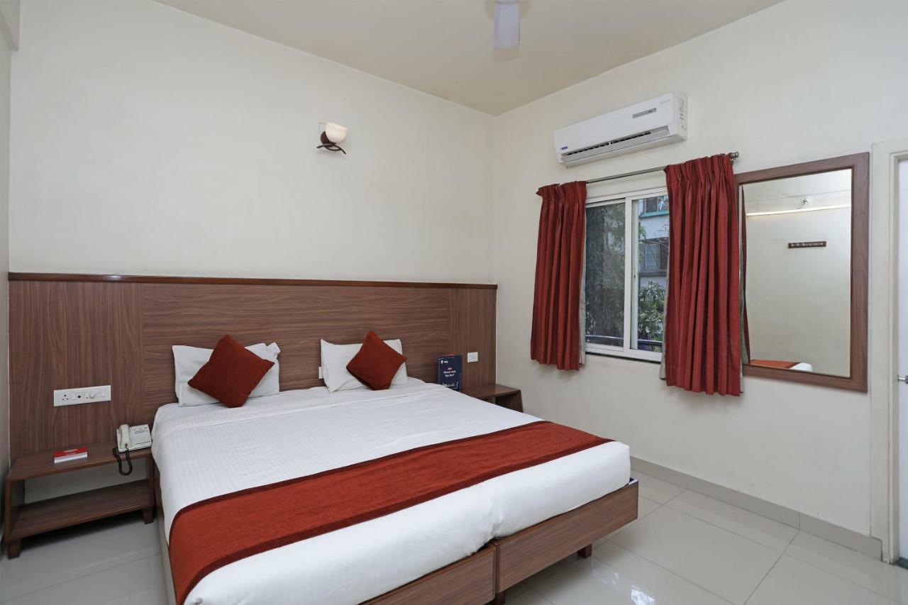 Oyo 4104 Surya Villa 浦那 外观 照片